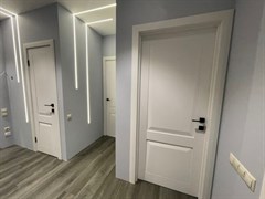 Готовая работа по установке дверей Uberture Флоренс Серена белая 1892